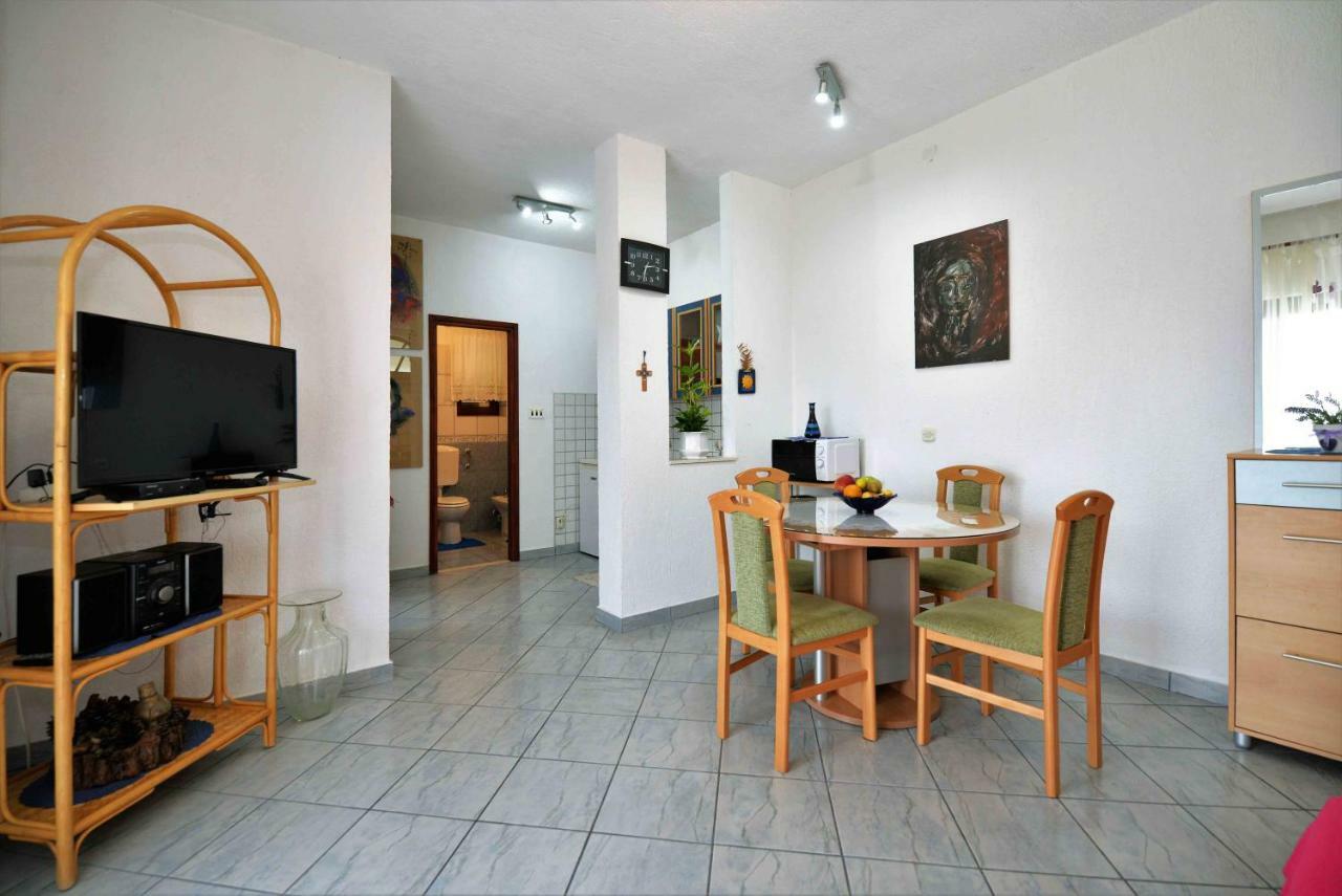 Apartment Zena Murter Exteriér fotografie