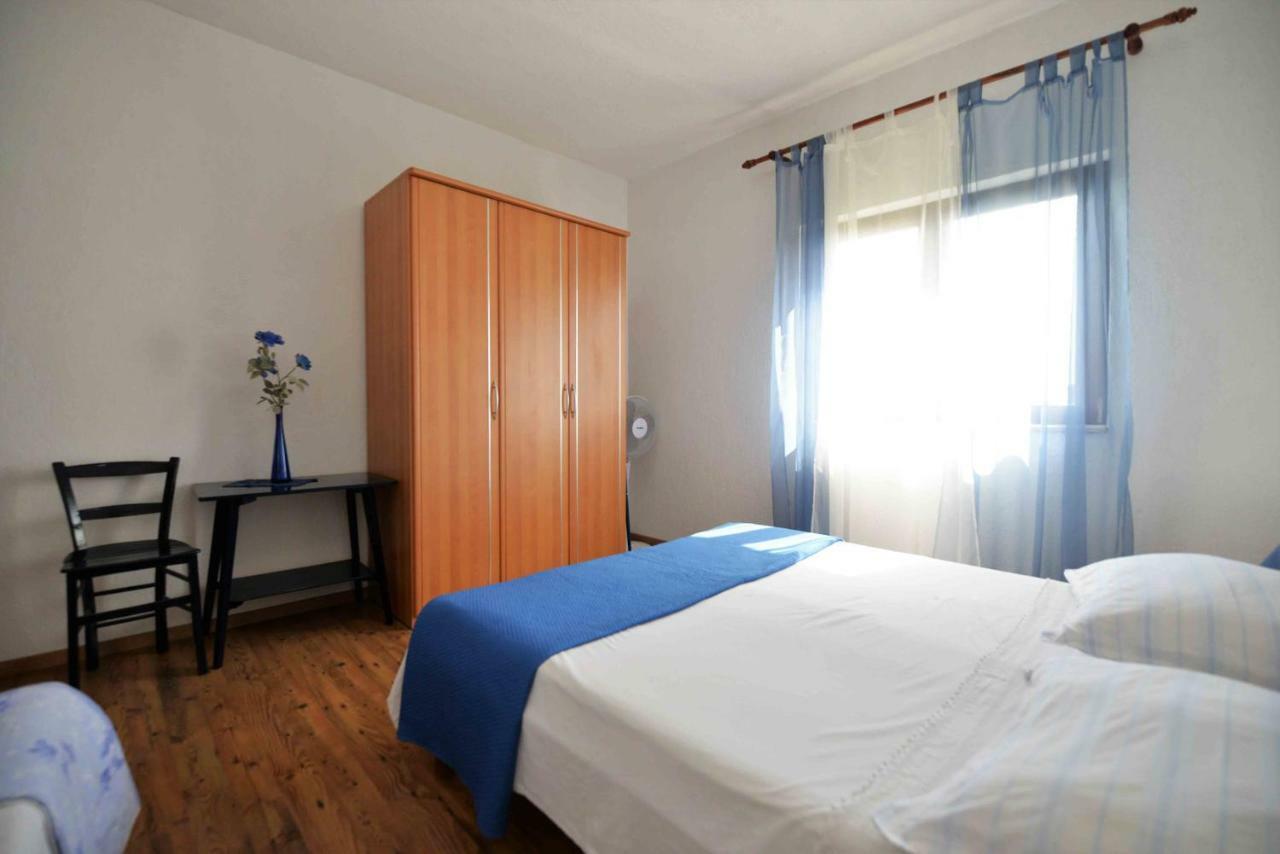 Apartment Zena Murter Exteriér fotografie
