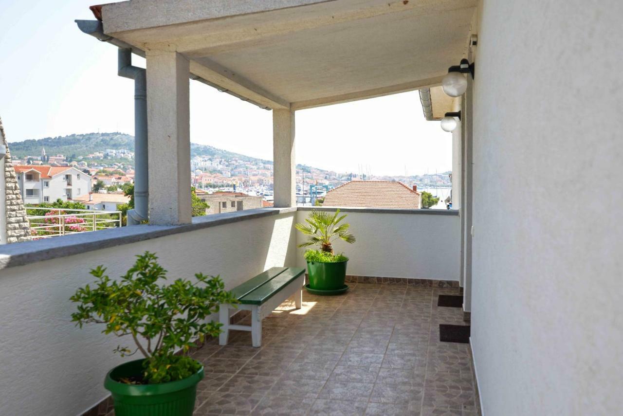 Apartment Zena Murter Exteriér fotografie