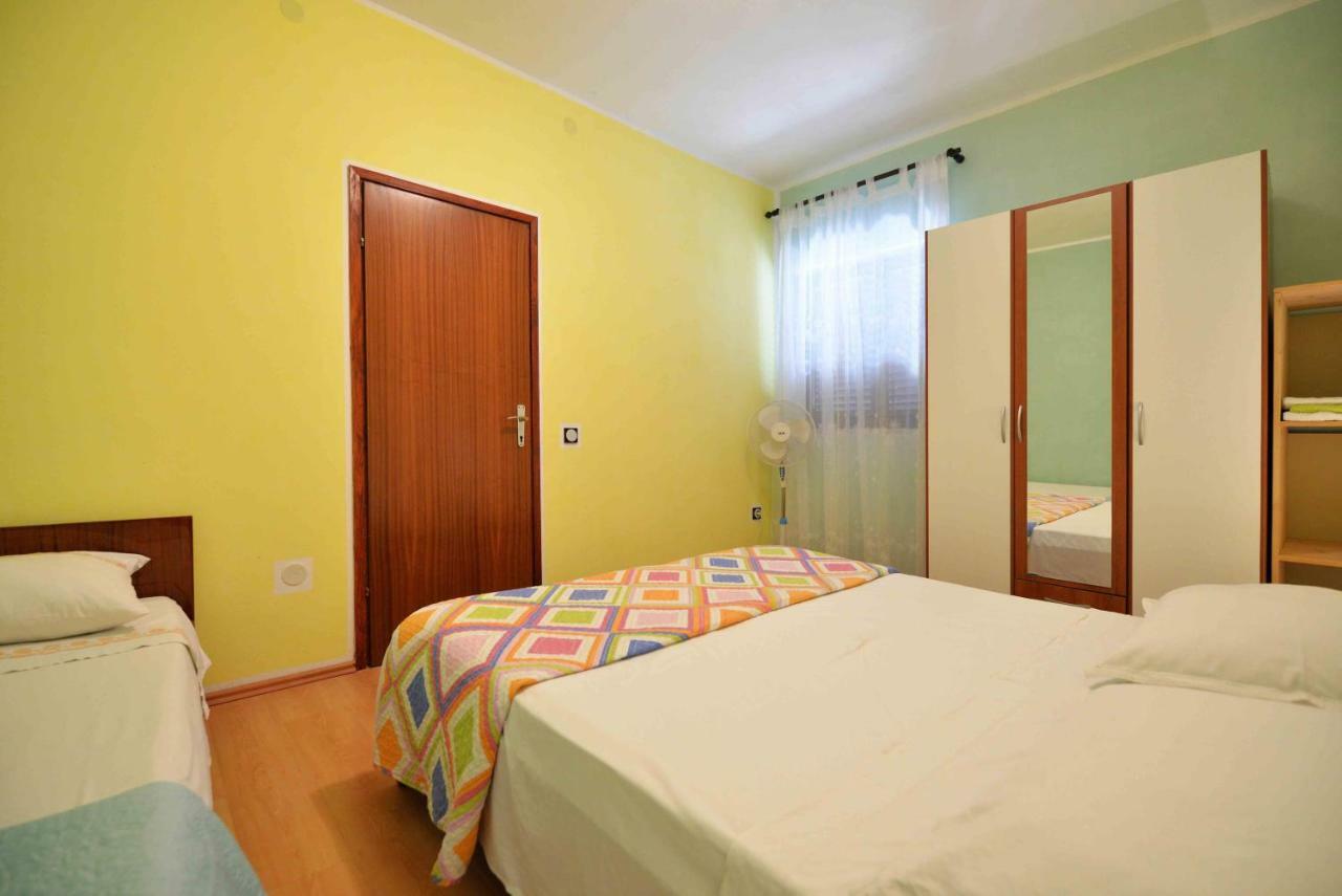 Apartment Zena Murter Exteriér fotografie